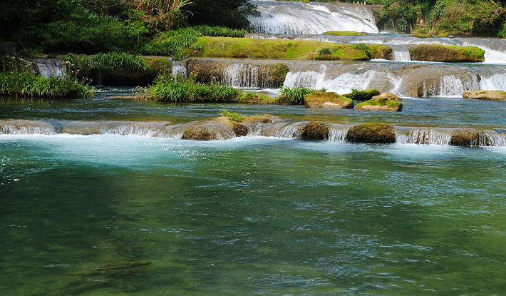 三峡旅游酒店预定：实现梦想的自然之旅